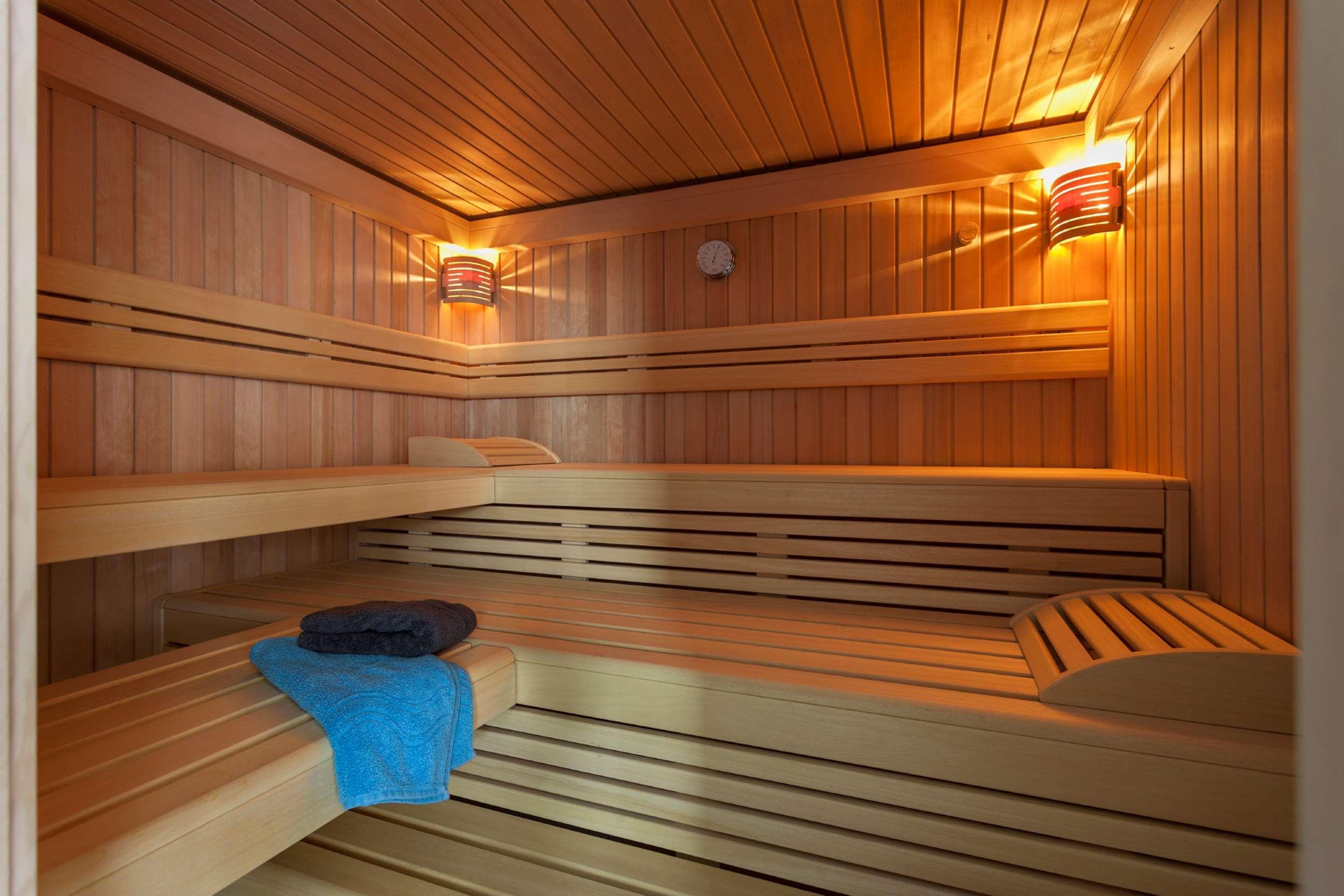 Western Am Europaplatz Hotel 4*